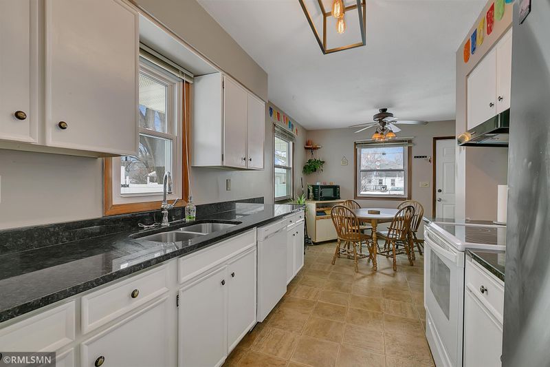 213 27th Ave N, Saint Cloud, MN 56303