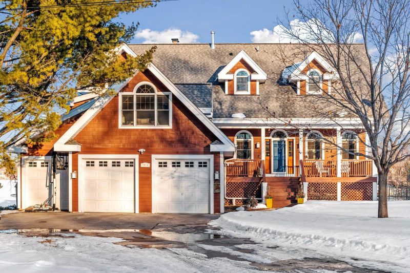 2914 Casco Point Rd, Orono, MN 55391