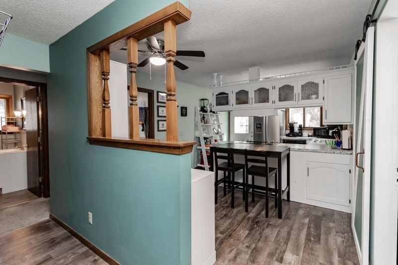 609 79th Ave N, Brooklyn Park, MN 55444