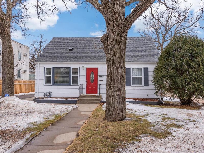 4914 28th Ave S, Minneapolis, MN 55417