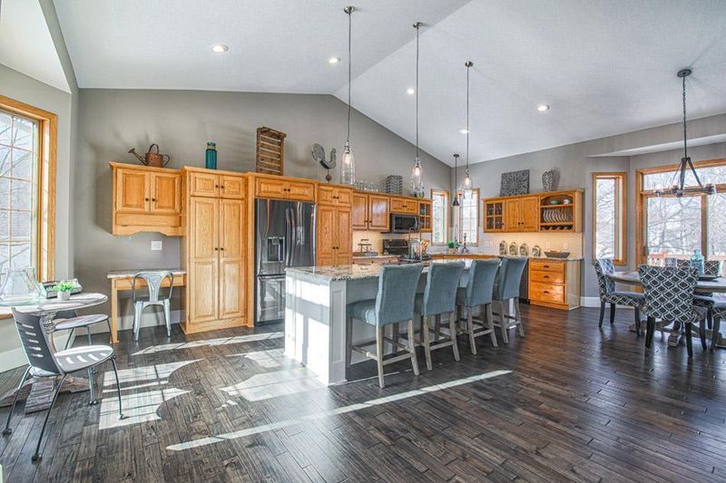 677 Marie Ct, Delano, MN 55328