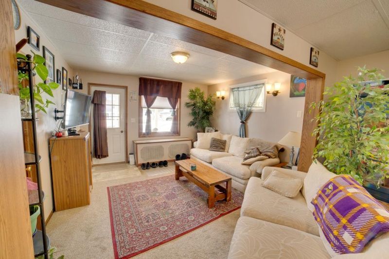 118 W Wisconsin Ave, Gilbert, MN 55741