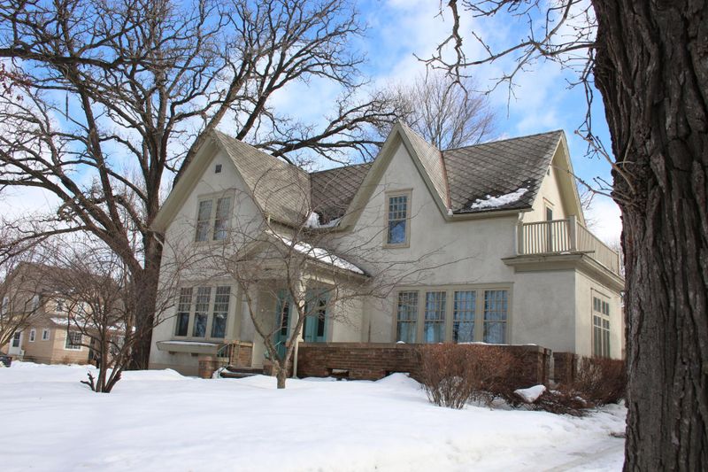 109 Lincoln Ave, Owatonna, MN 55060