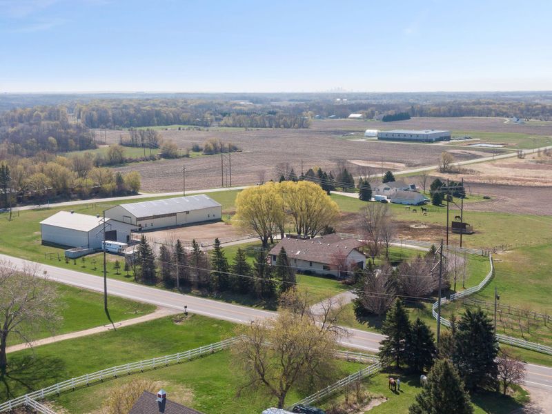 16481 N Diamond Lake Rd, Dayton, MN 55327