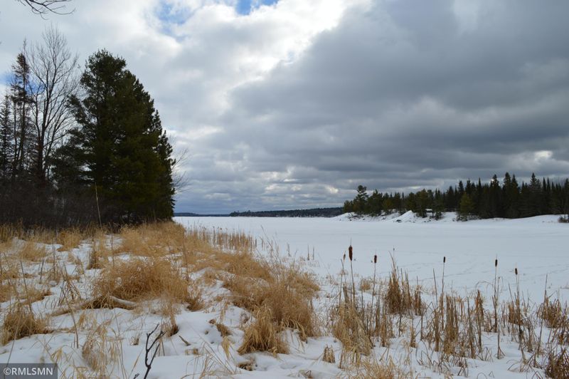 XxXX Timberwolf Trl, Kabetogama, MN 56669