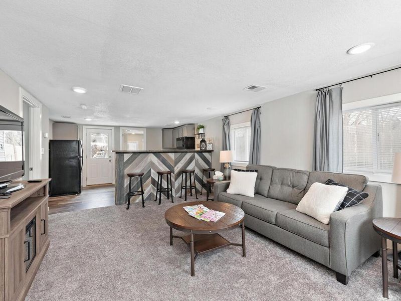 1716 Forest St, Hastings, MN 55033