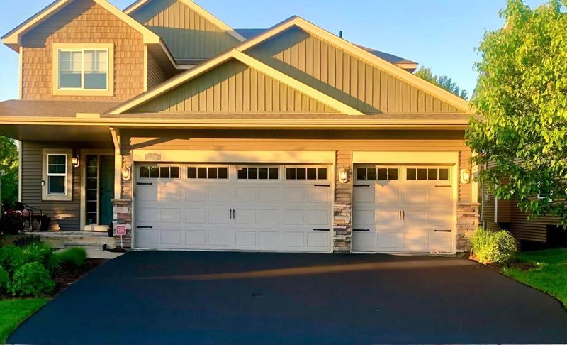 11290 Traverse Rd, Woodbury, MN 55129