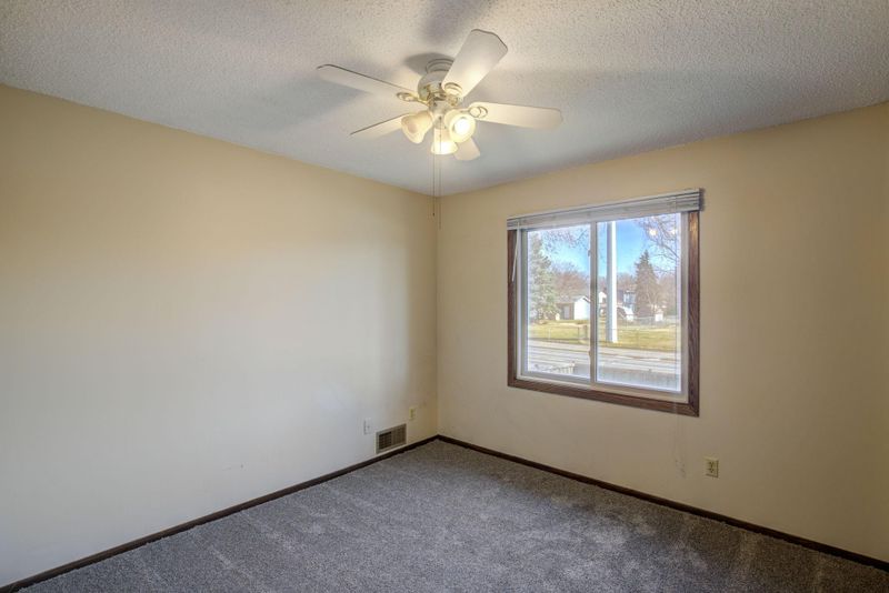 3100 80th Ave N, Brooklyn Park, MN 55443