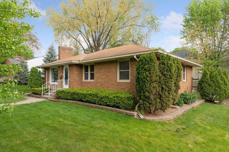 986 Fairview Ave S, Saint Paul, MN 55116