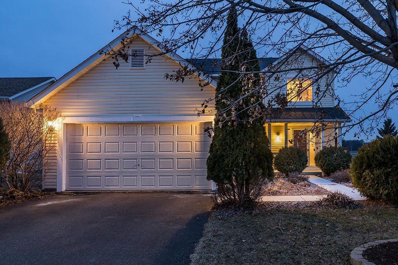 2992 Molina St, Shakopee, MN 55379
