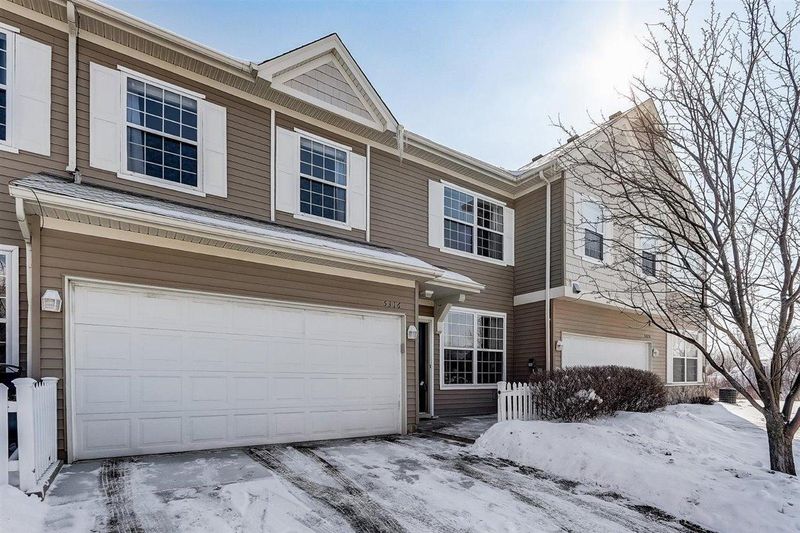 5316 Oriole Dr #37, Farmington, MN 55024