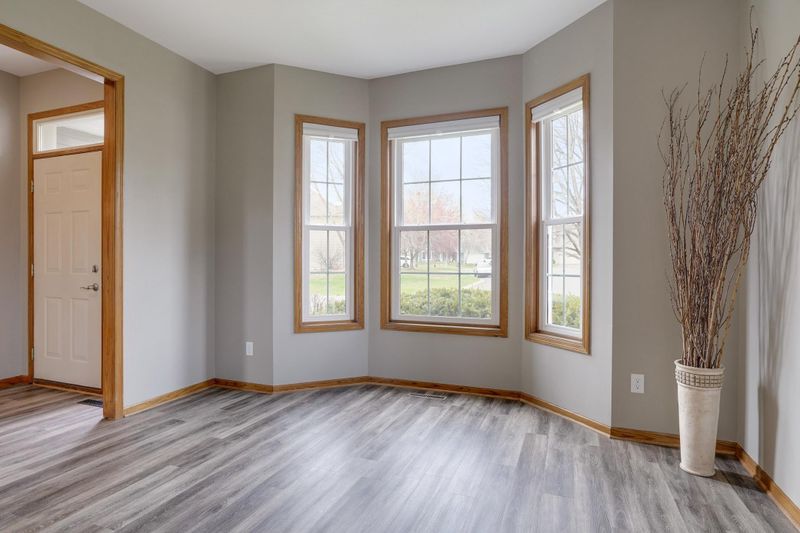 12664 Emmer Pl, Apple Valley, MN 55124