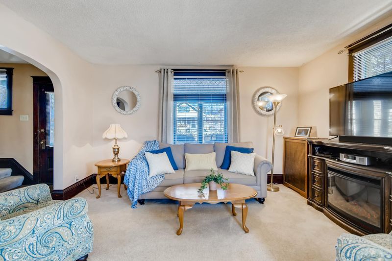 1310 Van Buren Ave, Saint Paul, MN 55104
