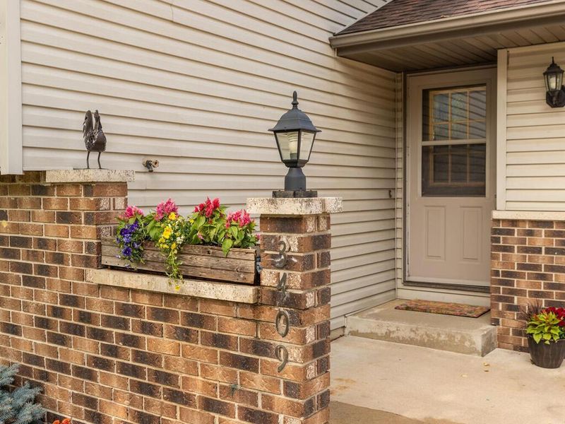 3409 Arbor Dr NW, Rochester, MN 55901