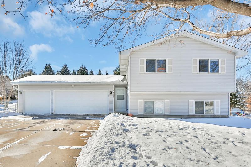 2590 Copper Cliff Trl, Woodbury, MN 55125