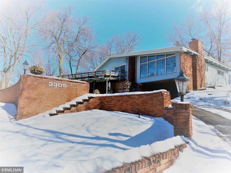 3305 Shores Blvd, Minnetonka, MN 55391