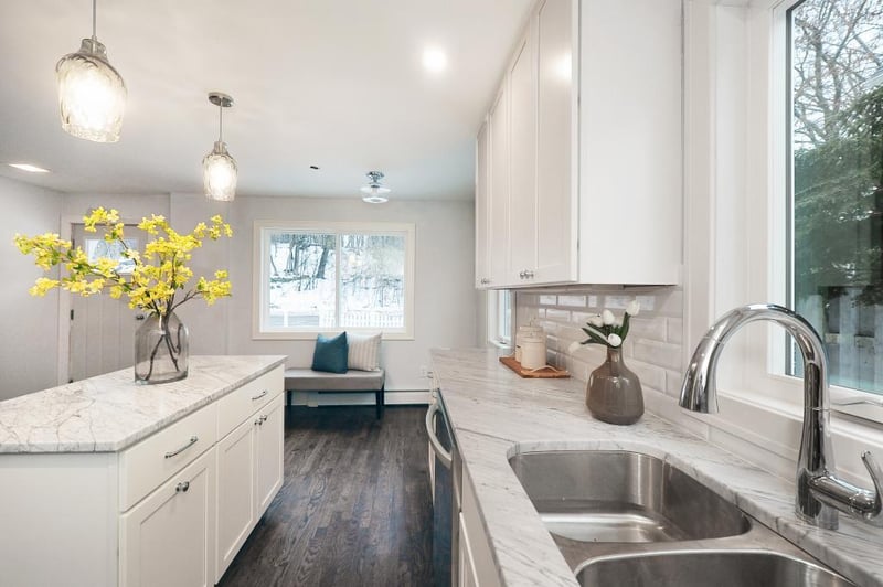 23350 Academy Ave, Chanhassen, MN 55331