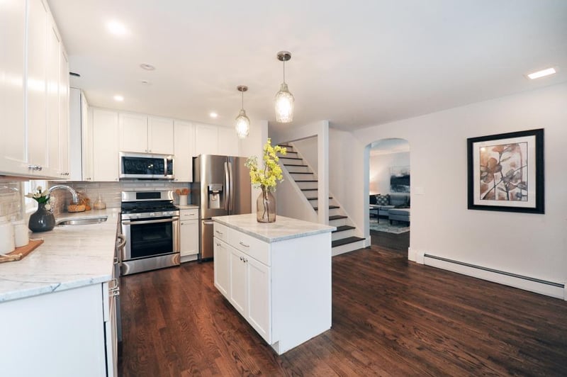 23350 Academy Ave, Chanhassen, MN 55331