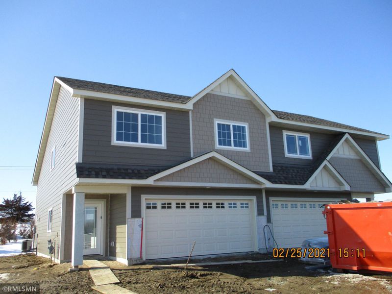 1413 Riverpointe Rd, Watertown, MN 55388
