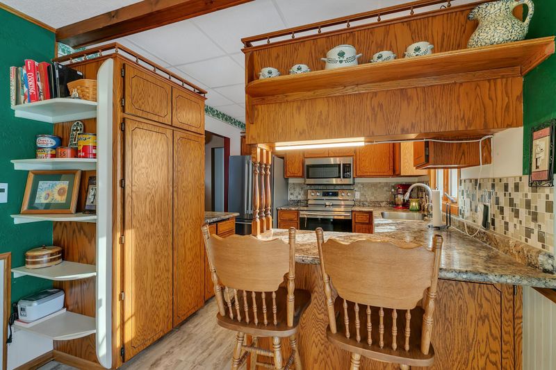 12163 44th St, Clear Lake, MN 55319