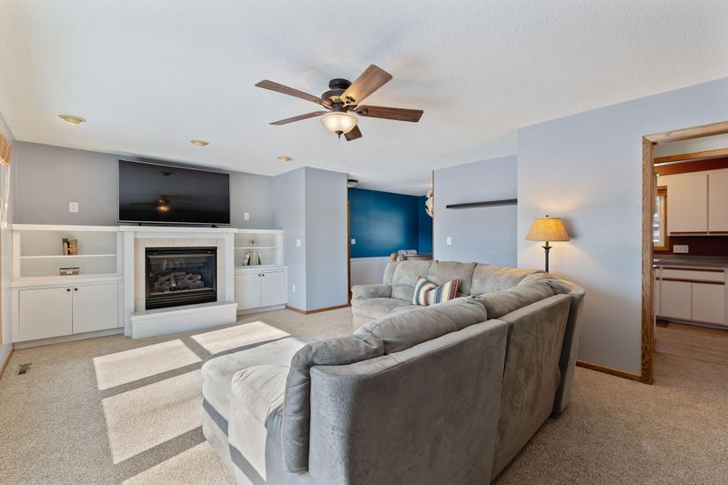 1302 29th St NW, Rochester, MN 55901