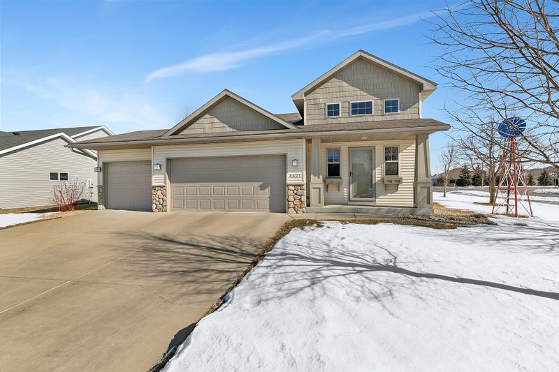 6601 Black Spruce St, Saint Cloud, MN 56303