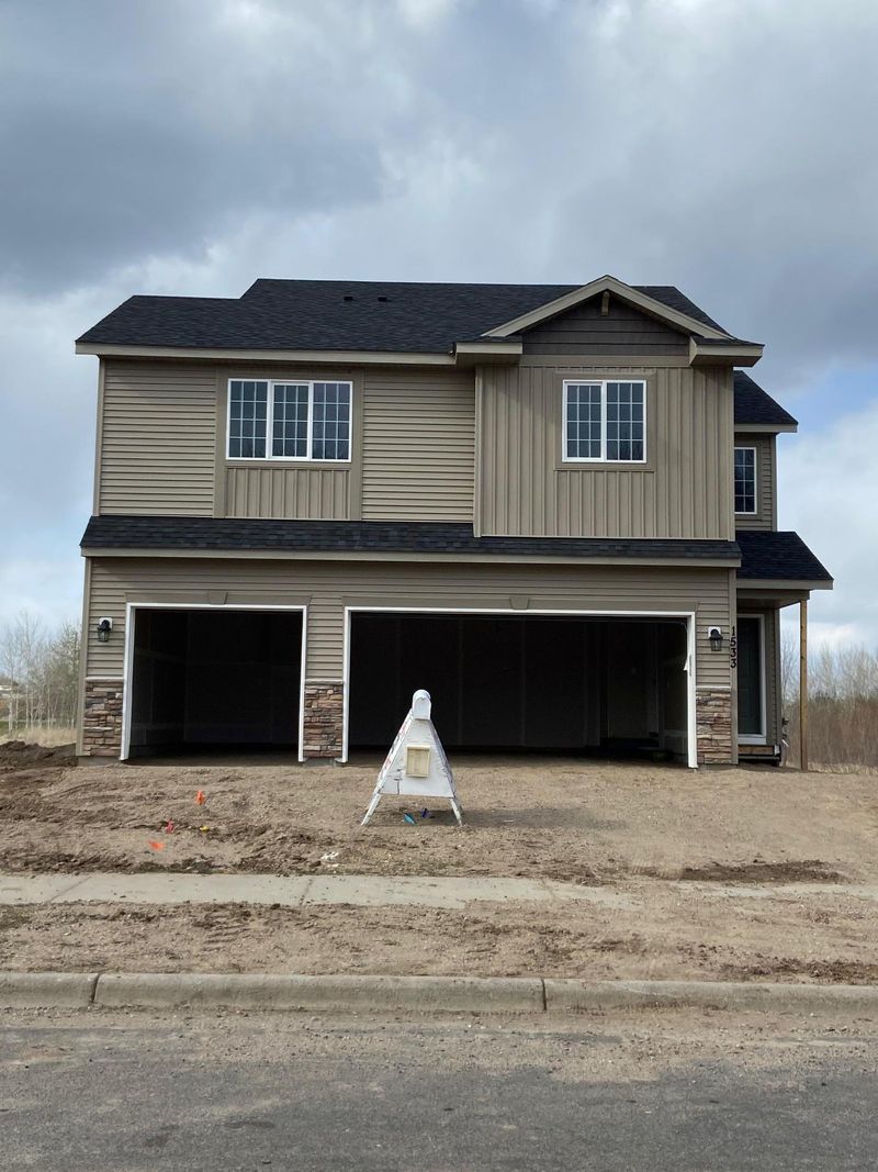 1533 18th St NE, Sauk Rapids, MN 56379