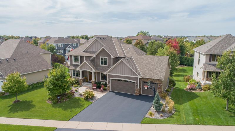7675 Narcissus Ln N, Maple Grove, MN 55311