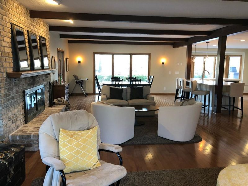 6800 Emerson Ln, Richfield, MN 55423