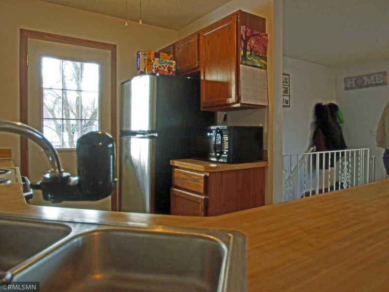 2536 Brookdale Ln, Brooklyn Park, MN 55444