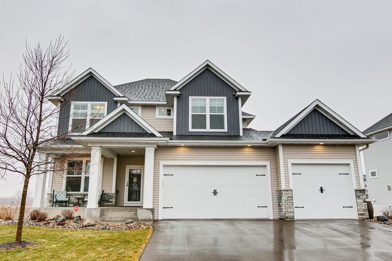 15852 Ethan Trl N, Hugo, MN 55038