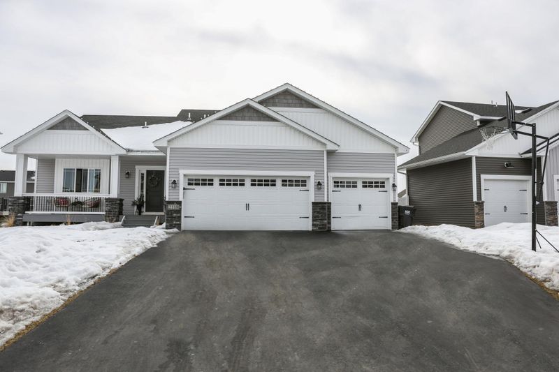 2118 Cypress St, Lino Lakes, MN 55038