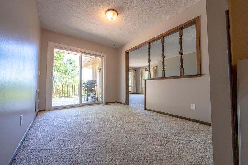 864 Katydid Ln NE, Hanover, MN 55341