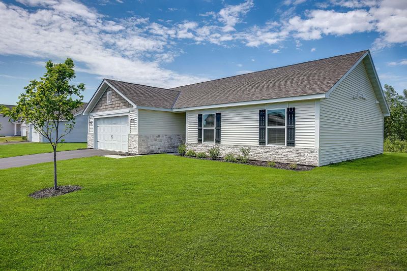 1057 White Tail Ln, Montrose, MN 55363