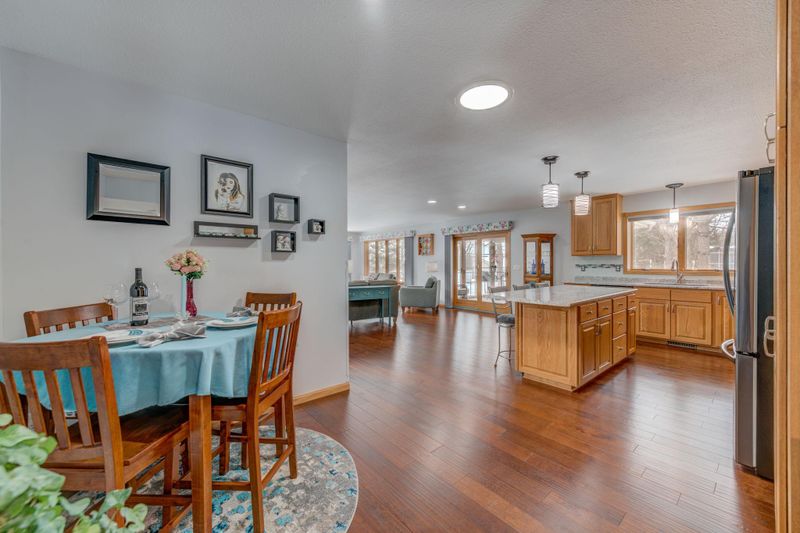 1138 W Division St, River Falls, WI 54022