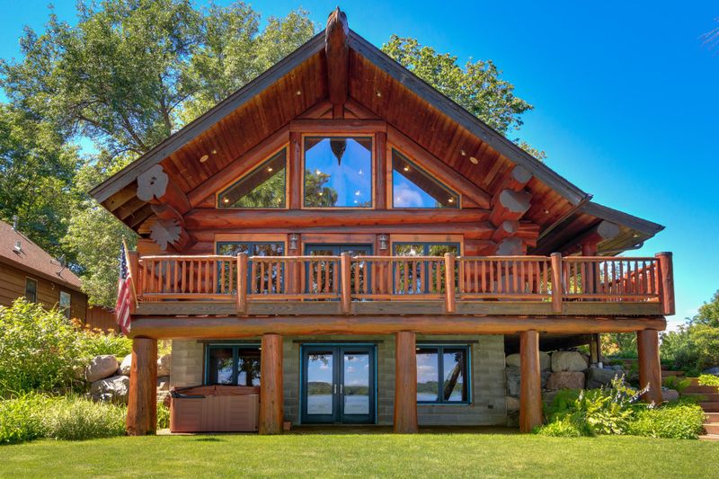 26164 Dahl Rd, Detroit Lakes, MN 56501
