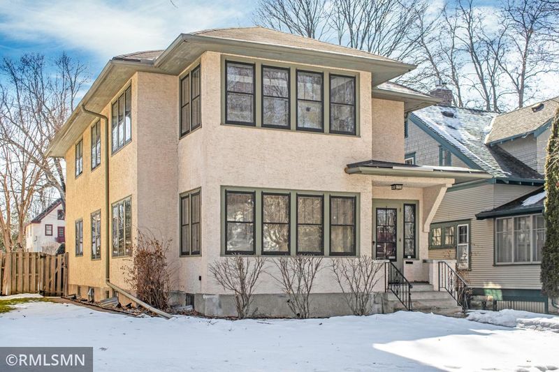 1910 Portland Ave, Saint Paul, MN 55104