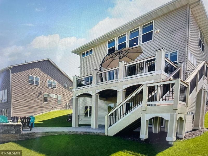 6251 Ranier Ln N, Maple Grove, MN 55311
