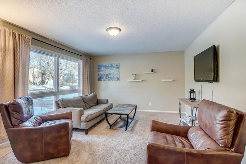 143 Maryknoll Dr, Stillwater, MN 55082