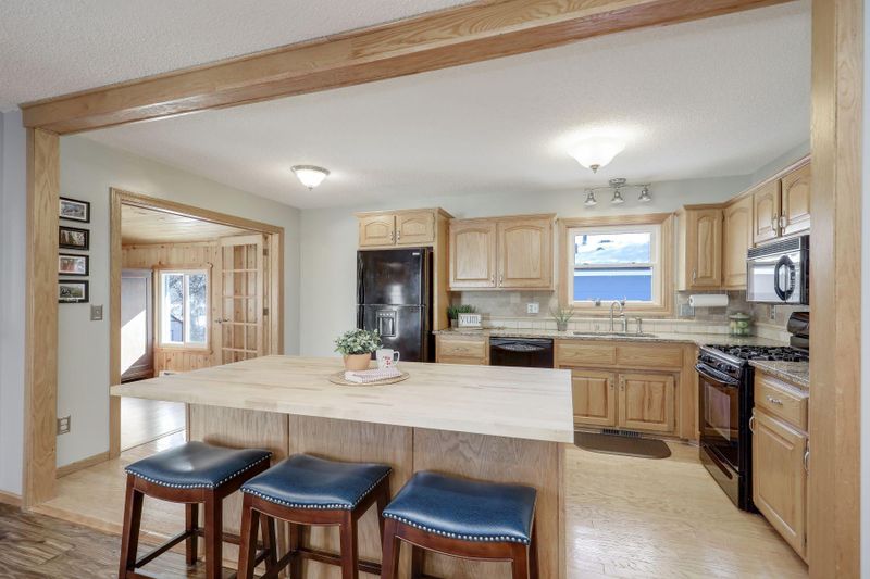 12323 Evergreen St NW, Coon Rapids, MN 55448