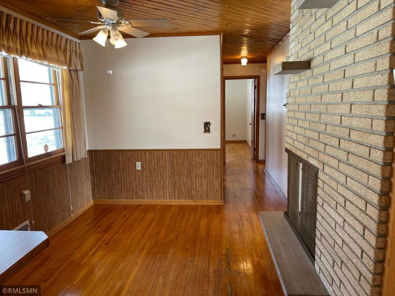 15606 S Lund Rd, Eden Prairie, MN 55346