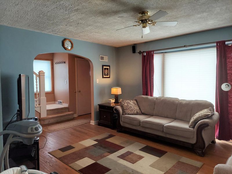 406 Julii St, Willmar, MN 56201