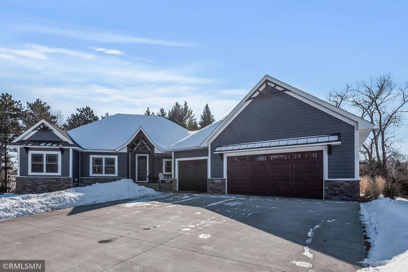 21027 Karoline Ct N, Forest Lake, MN 55025