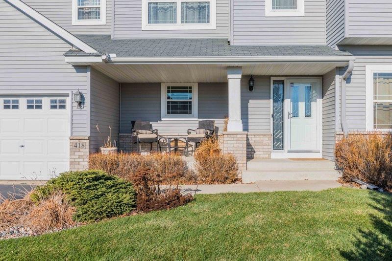 418 Greenway Dr, Delano, MN 55328
