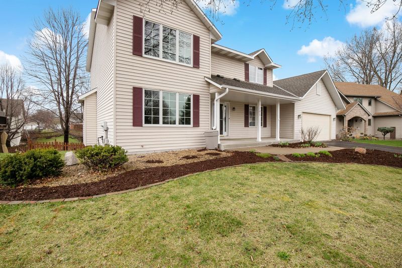 1205 Earle Way, Burnsville, MN 55306