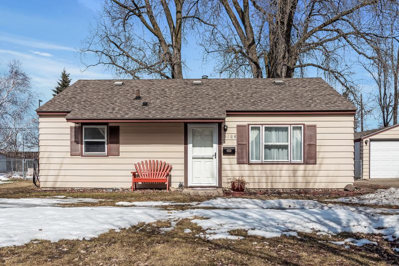 5108 35th Ave N, Crystal, MN 55422