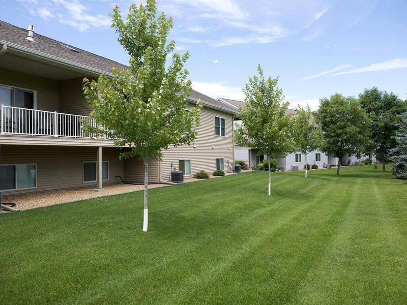 11616 Alpine Dr, Monticello, MN 55362