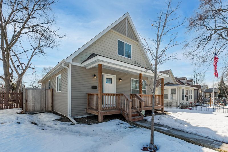 4718 Emerson Ave N, Minneapolis, MN 55430