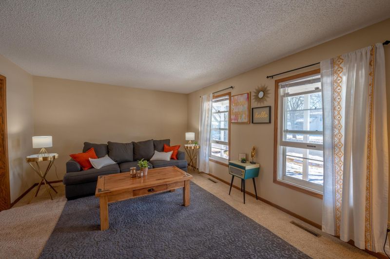 1623 Northern Heights Dr NE, Rochester, MN 55906