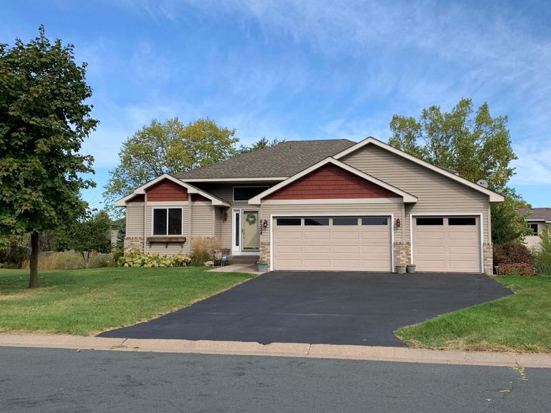 6228 151st St N, Hugo, MN 55038